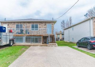 Joanne Papadopoulos - Waterloo Real Estate Agent