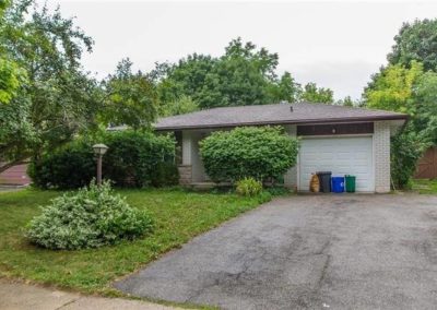 Joanne Papadopoulos - Waterloo Real Estate Agent