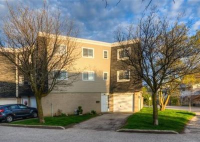 Joanne Papadopoulos - Waterloo Real Estate Agent