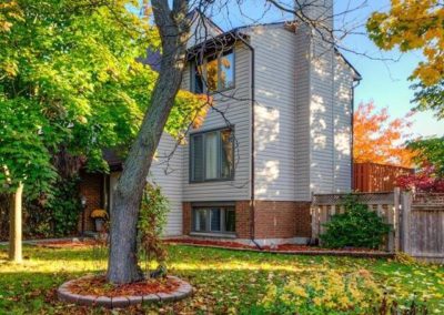 Joanne Papadopoulos - Waterloo Real Estate Agent